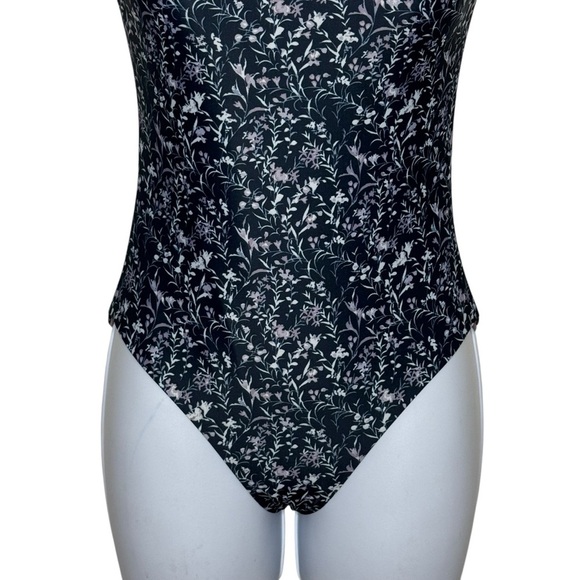 Faherty One Piece Swimsuit SZ. XS - Picture 3 of 15